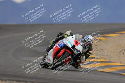 media/Jan-14-2023-SoCal Trackdays (Sat) [[497694156f]]/Turn 12 (120pm)/